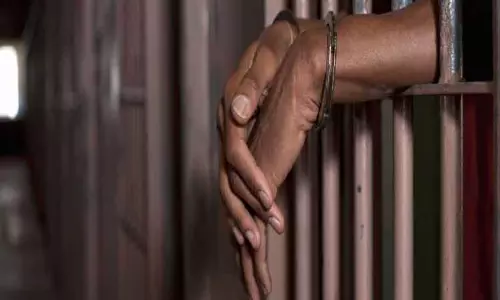 மொடக்குறிச்சியில்  13 வயது சிறுமிக்கு பாலியல் தொல்லை;  போக்சோவில் வாலிபர் கைது