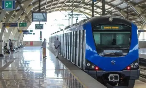 3-வது மெட்ரோ ரெயில் நிலையம் அமைக்கும் பணிகள் கோயம்பேட்டில் தொடங்கியது