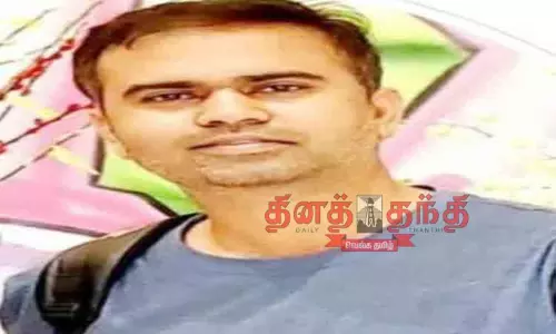 மொபட் மீது கார் மோதி புதுமாப்பிள்ளை பலி
