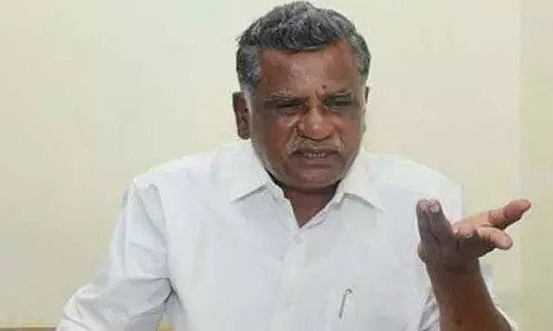 கவர்னர் ஆர்.என்.ரவியை பதவி நீக்கம் செய்ய வேண்டும் - கம்யூனிஸ்டு கட்சிகள் வலியுறுத்தல்