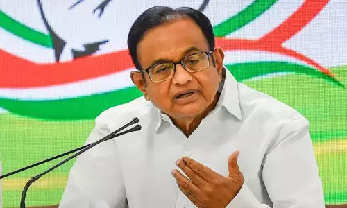 வேலையில்லா திண்டாட்டத்துக்கு மத்திய அரசே காரணம்- ப.சிதம்பரம் வேலையில்லா திண்டாட்டத்துக்கு மத்திய அரசே காரணம்- ப.சிதம்பரம்