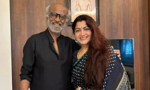 ரஜினியை சந்தித்த குஷ்பு ரஜினியை சந்தித்த குஷ்பு
