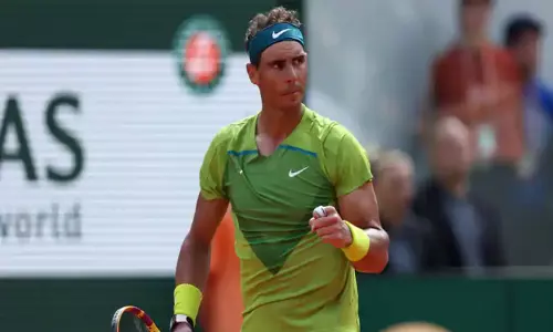 பாரிஸ் மாஸ்டர்ஸ்: போட்டி தொடங்குவதற்கு முன் மீண்டும் ஸ்பெயின் திரும்பிய நடால்- என்ன காரணம்?