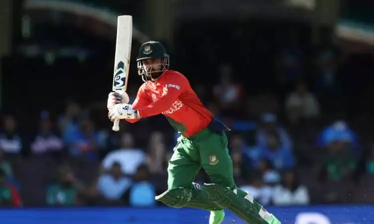 ஜிம்பாப்வேக்கு எதிரான போட்டியில் டாஸ் வென்ற வங்காளதேச அணி பேட்டிங் தேர்வு ஜிம்பாப்வேக்கு எதிரான போட்டியில் டாஸ் வென்ற வங்காளதேச அணி பேட்டிங் தேர்வு