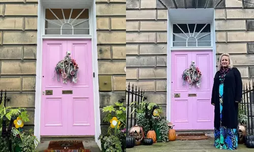 வீட்டு கதவுக்கு பிங்க் நிற பெயிண்டிங்; ரூ.19 லட்சம் அபராதம்:  அரசு எச்சரிக்கை