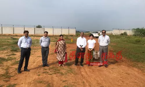 மதுரை எய்ம்ஸ் அமையும் இடத்தில் ஜப்பான் நிறுவன அதிகாரிகள் ஆய்வு- அரசு ஆஸ்பத்திரி கட்டுமான பணிகளையும் பார்வையிட்டனர் மதுரை எய்ம்ஸ் அமையும் இடத்தில் ஜப்பான் நிறுவன அதிகாரிகள் ஆய்வு- அரசு ஆஸ்பத்திரி கட்டுமான பணிகளையும் பார்வையிட்டனர்