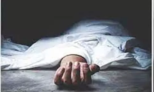 மாட்டு வண்டி மோதி பெண் பலி