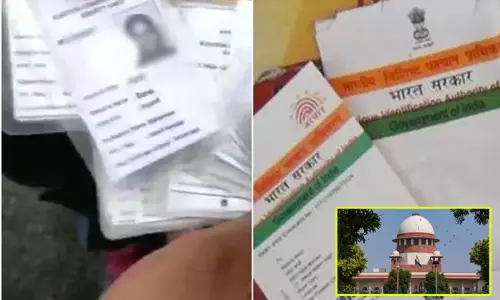 ஆதார்-வாக்காளர் அட்டை இணைப்புக்கு எதிரான மனு: மத்திய அரசுக்கு, சுப்ரீம் கோர்ட்டு நோட்டீஸ் ஆதார்-வாக்காளர் அட்டை இணைப்புக்கு எதிரான மனு: மத்திய அரசுக்கு, சுப்ரீம் கோர்ட்டு நோட்டீஸ்