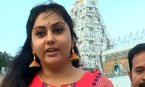 தீவிர அரசியலில் ஈடுபடுவேன் - நடிகை நமீதா தீவிர அரசியலில் ஈடுபடுவேன் - நடிகை நமீதா