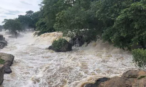 ஒகேனக்கலுக்கு நீர்வரத்து 18 ஆயிரம் கனஅடியாக அதிகரிப்பு