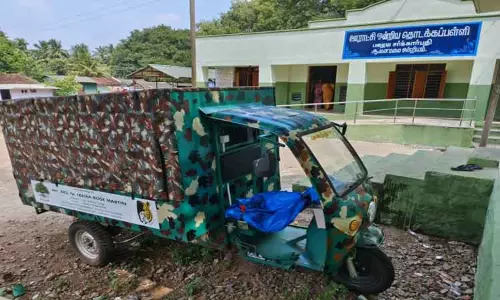 படிக்க ஆர்வம் இருக்கு... பள்ளிக்கு அழைத்து செல்ல ஆள் இல்லையே... படிக்க ஆர்வம் இருக்கு... பள்ளிக்கு அழைத்து செல்ல ஆள் இல்லையே...