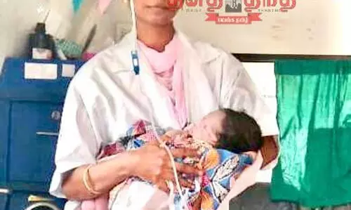 108 ஆம்புலன்சில் பெண்ணுக்கு பிரசவம்; ஆண் குழந்தை பிறந்தது