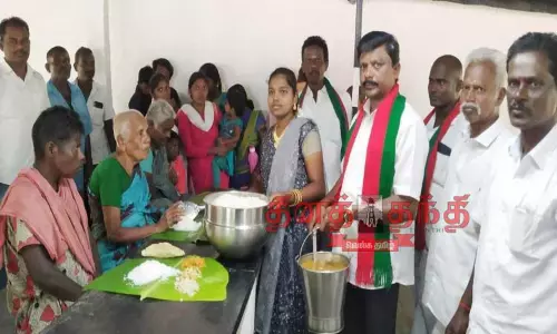 கோவில்பட்டியில்மூவேந்தர் மருதம் முன்னேற்ற கழக விழா கோவில்பட்டியில்மூவேந்தர் மருதம் முன்னேற்ற கழக விழா