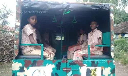 பேட்டரி வாகனத்தில்... மீண்டும் பள்ளிக்கு போகலாம்...!