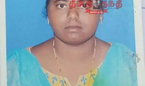நல்லம்பள்ளி அருகே காதல் திருமணம் செய்த இளம்பெண் மர்மசாவு உதவி கலெக்டர் விசாரணை நல்லம்பள்ளி அருகே காதல் திருமணம் செய்த இளம்பெண் மர்மசாவு உதவி கலெக்டர் விசாரணை