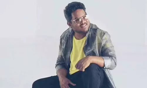 மெக்காவுக்கு உம்ரா யாத்திரை சென்ற யுவன்.. வைரலாகும் புகைப்படம்