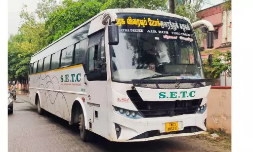 நஷ்டஈடு வழங்காததால் அரசு பஸ் ஜப்தி நஷ்டஈடு வழங்காததால் அரசு பஸ் ஜப்தி