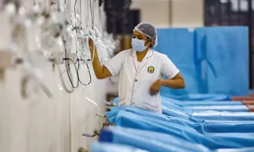 பாபநாசம் அரசு ஆஸ்பத்திரியில் முதன்முதலாக தொழிலாளிக்கு குடல் இறக்க அறுவை சிகிச்சை பாபநாசம் அரசு ஆஸ்பத்திரியில் முதன்முதலாக தொழிலாளிக்கு குடல் இறக்க அறுவை சிகிச்சை