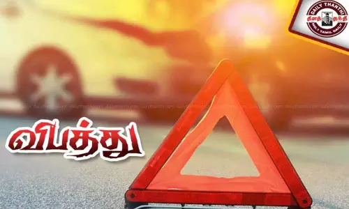 பஸ் சக்கரத்தில் சிக்கி முன்னாள் ஊராட்சி மன்ற தலைவர் சாவு