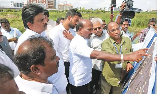 சென்னையில் 90 சதவீத வெள்ள பாதிப்புகள் அகற்றம் அமைச்சர் மா.சுப்பிரமணியன் தகவல் சென்னையில் 90 சதவீத வெள்ள பாதிப்புகள் அகற்றம் அமைச்சர் மா.சுப்பிரமணியன் தகவல்