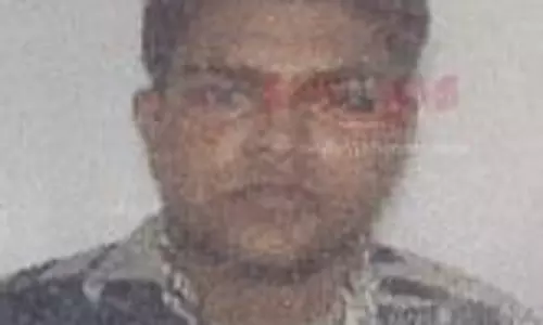 வேளாண்துறை அலுவலக இளநிலை உதவியாளர் தற்கொலை வேளாண்துறை அலுவலக இளநிலை உதவியாளர் தற்கொலை