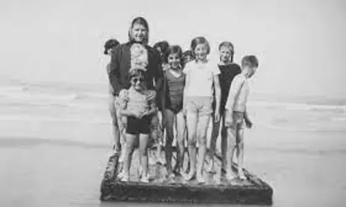 அனுமதியின்றி செயல்பட்ட காப்பகத்தில் 11 சிறுவர்கள் மீட்பு அனுமதியின்றி செயல்பட்ட காப்பகத்தில் 11 சிறுவர்கள் மீட்பு