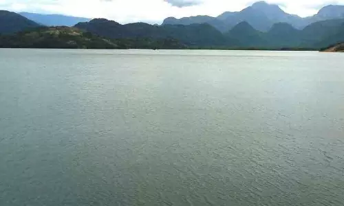 முழு கொள்ளளவை நெருங்கும் அமராவதி அணை முழு கொள்ளளவை நெருங்கும் அமராவதி அணை