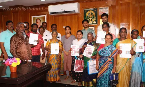 163 பயனாளிகளுக்கு சொத்து அடையாள அட்டை