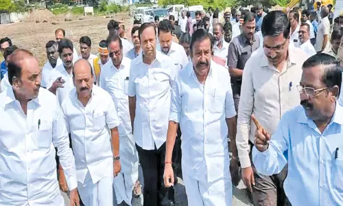 குரோம்பேட்டை புத்தேரியில் இருந்து கீழ்கட்டளை ஏரிக்கு உபரிநீர் செல்ல நிரந்தர கால்வாய் - அமைச்சர் கே.என்.நேரு