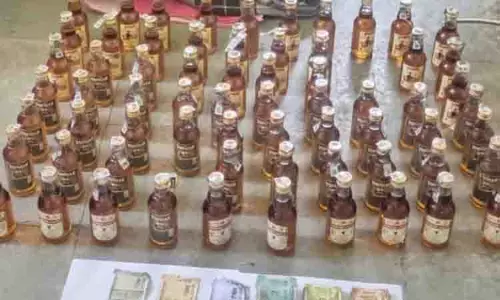 லாட்டரி சீட்டுகள்- மது விற்ற 3 பேர் கைது