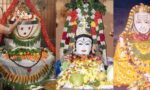 சிவன் கோவில்களில் அன்னாபிஷேகம் சிவன் கோவில்களில் அன்னாபிஷேகம்