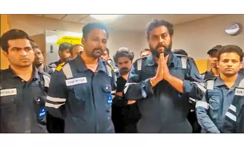 மத்திய ஆப்பிரிக்க நாட்டில் 16 இந்திய மாலுமிகள் சிறை வைப்பு - மீட்பு நடவடிக்கைகள் தீவிரம்