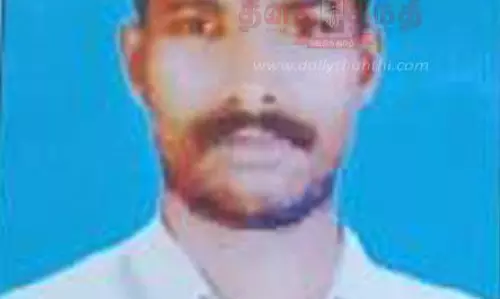 கால்வாய்க்குள் தவறி விழுந்த கலவை எந்திர உரிமையாளர் சாவு கால்வாய்க்குள் தவறி விழுந்த கலவை எந்திர உரிமையாளர் சாவு