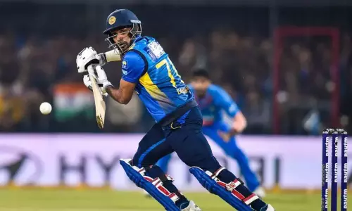 குணதிலகா மீதான புகார் குறித்து விசாரிக்க 3 பேர் கமிட்டி - இலங்கை கிரிக்கெட் வாரியம் அறிவிப்பு குணதிலகா மீதான புகார் குறித்து விசாரிக்க 3 பேர் கமிட்டி - இலங்கை கிரிக்கெட் வாரியம் அறிவிப்பு