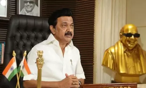 விவசாயிகளுக்கு இலவச மின் இணைப்பு வழங்கும் திட்டம் - நாளை மறுநாள் முதல்-அமைச்சர் மு.க.ஸ்டாலின் தொடங்கி வைக்கிறார் விவசாயிகளுக்கு இலவச மின் இணைப்பு வழங்கும் திட்டம் - நாளை மறுநாள் முதல்-அமைச்சர் மு.க.ஸ்டாலின் தொடங்கி வைக்கிறார்