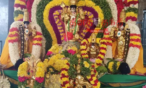 ஐப்பசி கிருத்திகை தினத்தையொட்டி காளிப்பட்டி கந்தசாமி கோவிலில் சிறப்பு பூஜை ஐப்பசி கிருத்திகை தினத்தையொட்டி காளிப்பட்டி கந்தசாமி கோவிலில் சிறப்பு பூஜை