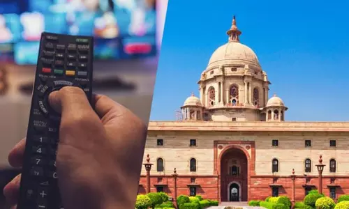 தனியார் சேனல்களுக்கு புதிய விதிமுறை - மத்திய தகவல் மற்றும் ஒளிபரப்பு அமைச்சகம் அறிவிப்பு