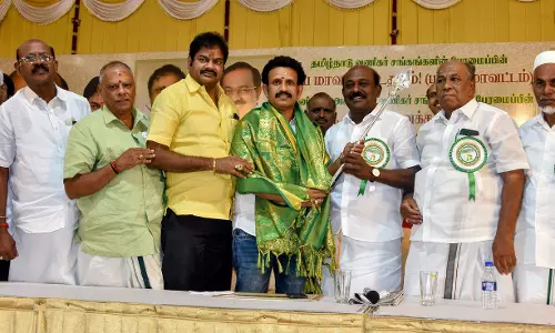 அரிசி, கடுகு போன்ற அத்தியாவசிய பொருட்களுக்கு வரிவிலக்கு வேண்டும் அரிசி, கடுகு போன்ற அத்தியாவசிய பொருட்களுக்கு வரிவிலக்கு வேண்டும்