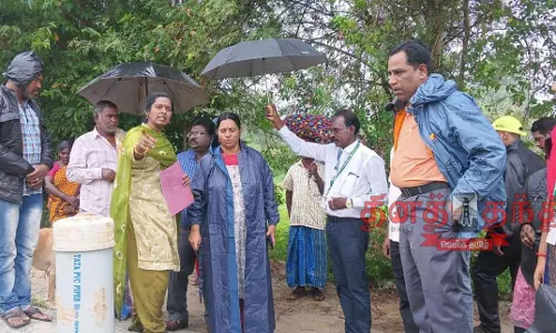 வேளாண்மை வளர்ச்சித் திட்ட பணிகளை மாநில கண்காணிப்பு அலுவலர் ஆய்வு