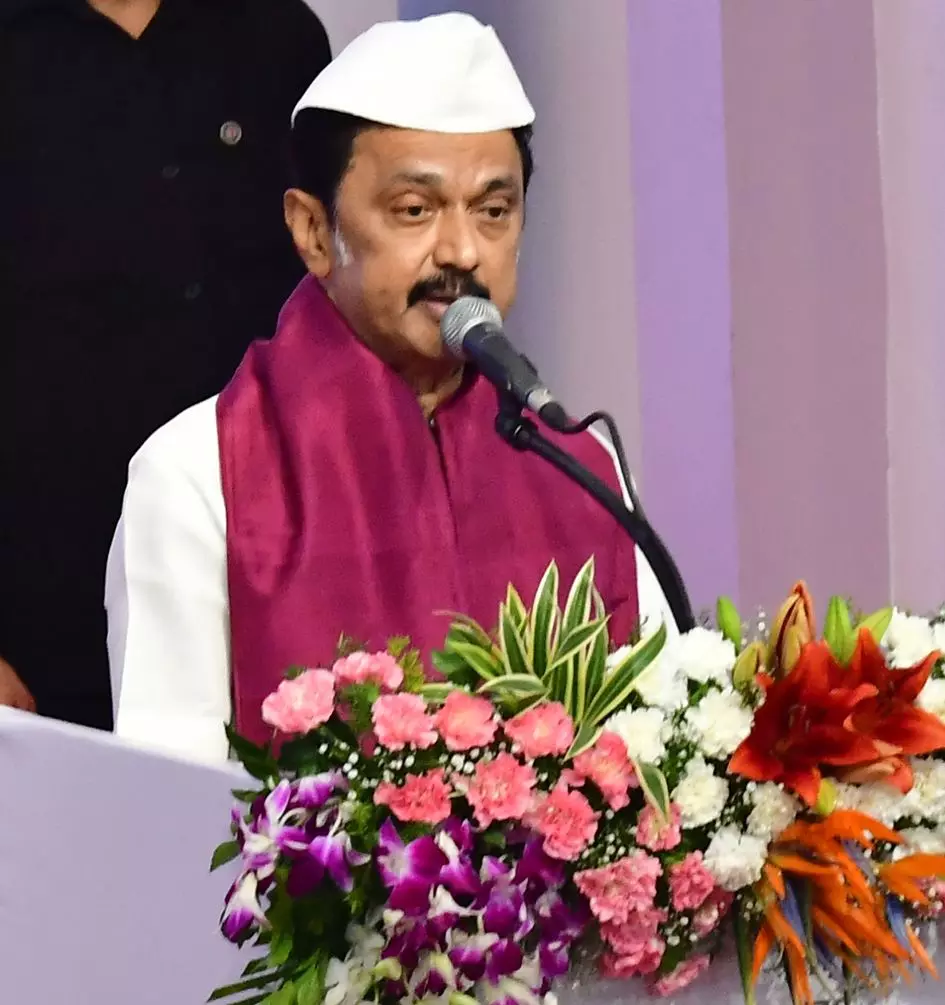 கல்வியை மாநில பட்டியலுக்கு மாற்ற வேண்டும்; பிரதமர் பங்கேற்ற விழாவில் முதல்-அமைச்சர் மு.க.ஸ்டாலின் பேச்சு