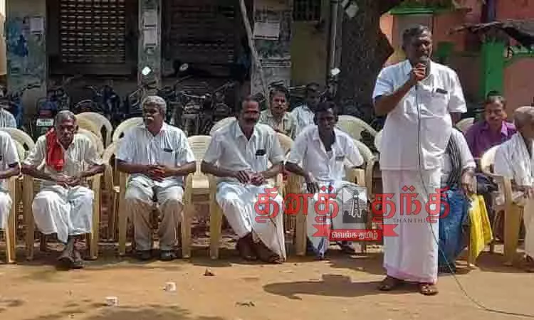 அரசு புறம்போக்கு நிலத்தை கையகப்படுத்த வலியுறுத்தி போராட்ட விளக்க பொதுக்கூட்டம்