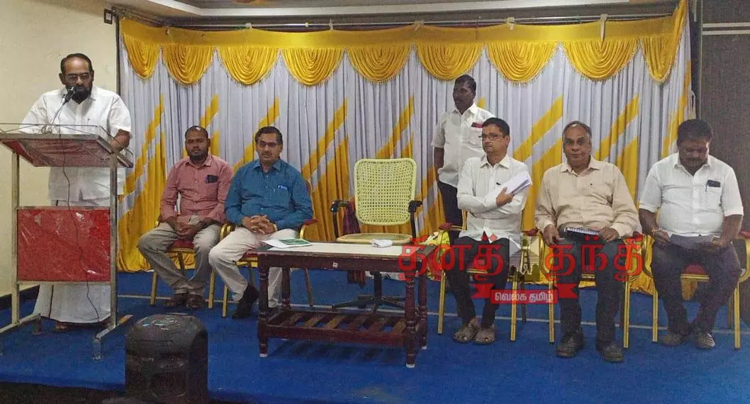 ஆவின் பால் பொருட்கள் தயாரிக்கும் தொழிற்சாலை