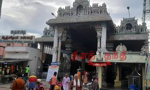 கோவில்களில் செல்போன்களுக்கு தடை