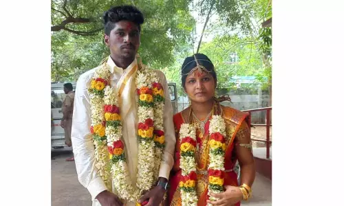 சமயபுரம் போலீஸ் நிலையத்தில் காதல் ஜோடி தஞ்சம்