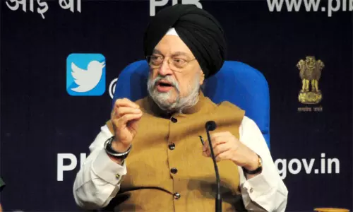 மாநில அரசுகள் சம்மதித்தால் பெட்ரோல், டீசலை ஜி.எஸ்.டி. வரம்புக்குள் கொண்டுவர தயார் - பெட்ரோலியத்துறை மந்திரி பேட்டி