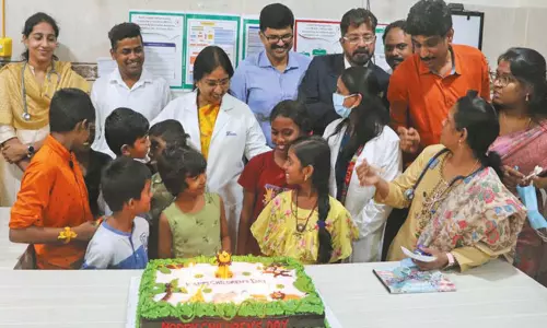 ஓமந்தூரார் பல்நோக்கு ஆஸ்பத்திரியில் குழந்தைகள் தின விழா கொண்டாட்டம்