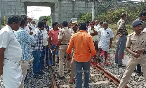 பொதுப்பணித்துறை, ரெயில்வே துறையினர் ஆய்வு