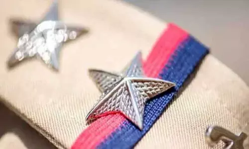 19 போலீஸ் இன்ஸ்பெக்டர்களுக்கு பதவி உயர்வு