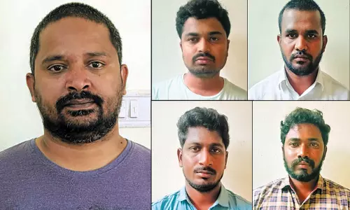 முதலீடு செய்த பணத்தை திருப்பி தரவில்லை என்று கூறி நிதி நிறுவன முகவரை கடத்தி சென்ற 4 பேர் கைது