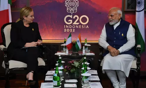 ஜி-20 மாநாடு: இத்தாலி பிரதமர் மெலோனியுடன் மோடி சந்திப்பு ஜி-20 மாநாடு: இத்தாலி பிரதமர் மெலோனியுடன் மோடி சந்திப்பு